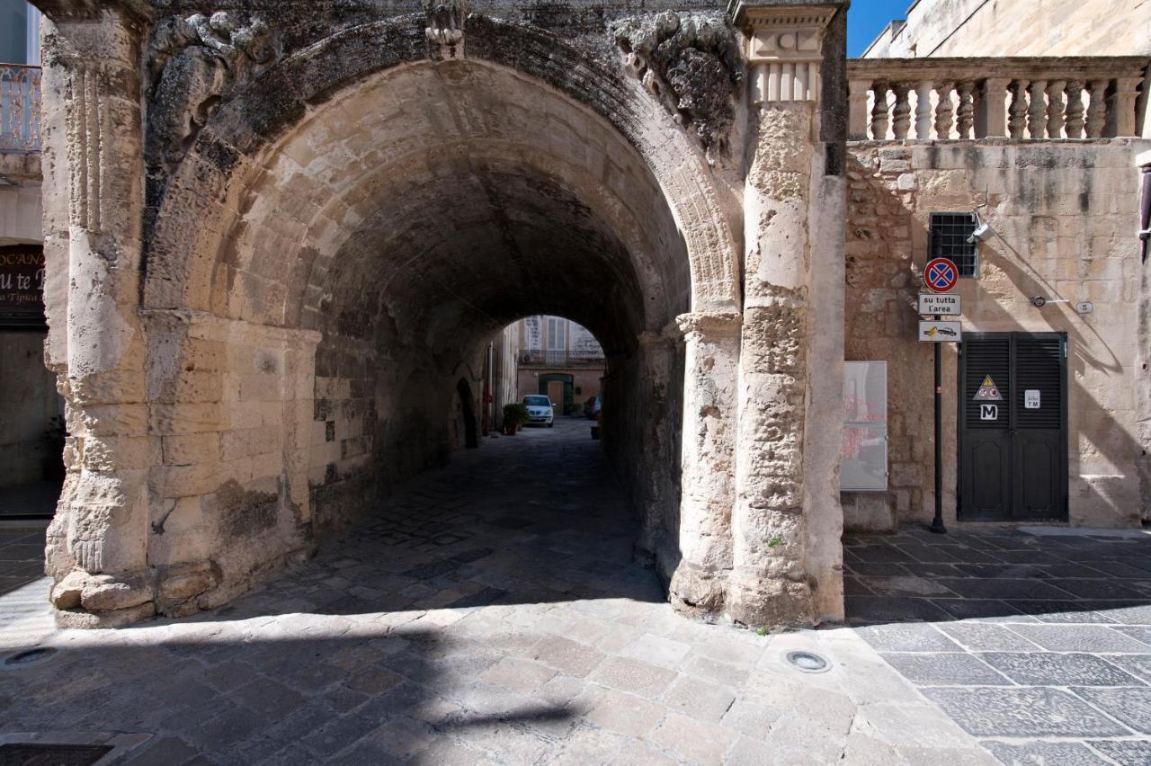 Casa Dell'Arco Old Town - Sit Apartment Lecce Exterior foto
